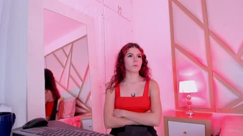 Scarlet online show from December 2024 03:00:02 PM
