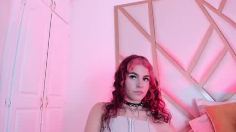 Scarlet online show from January 2025 04:06:02 PM
