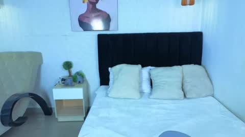 Scarlett online show from October 2025 01:17:02 PM