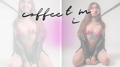 Snapshot of scarlett__cooper__ chatting on October 2025 12:01:02 PM Scarlett online show from October 2025 12:01:02 PM