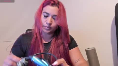 Snapshot of scarlett_anaiz chatting on October 2025 12:11:01 AM Scarlett Anaiz online show from October 2025 12:11:01 AM