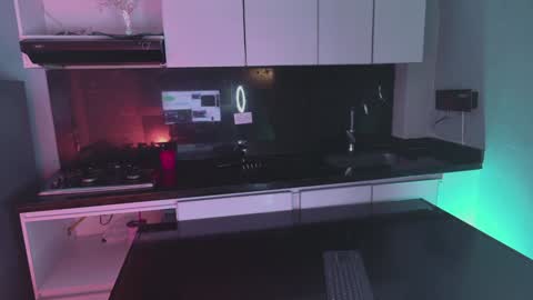 Scarlett Collins online show from December 2024 09:39:01 AM