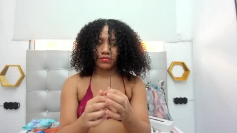 scarlett_fox20 online show from January 2025 02:55:02 PM