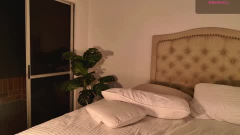 Scarlett Grand online show from October 2025 11:24:02 PM