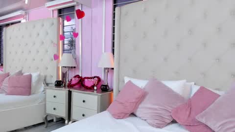 scarlett_leblanc_ online show from February 2026 12:13:02 PM