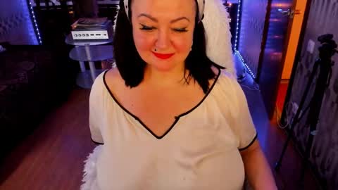 Scarlett online show from March 2025 08:00:01 PM