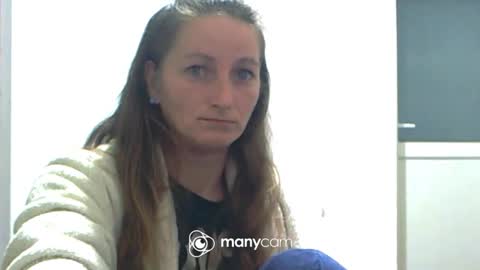 scarlett_queen01 online show from September 2025 03:00:01 AM