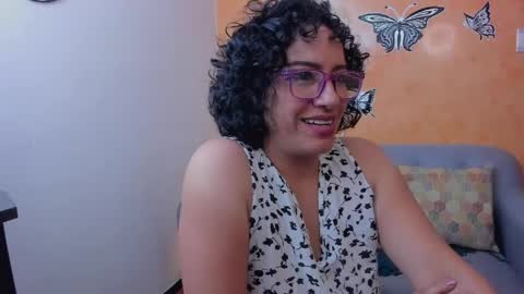 Snapshot of scarlett_sax chatting on April 2026 02:27:02 AM Scarlett sax online show from April 2026 02:27:02 AM