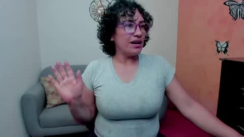 Snapshot of scarlett_sax chatting on May 2026 12:19:01 AM Scarlett sax online show from May 2026 12:19:01 AM