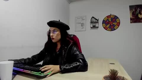 Mistress Scarlett online show from January 2025 02:36:01 PM