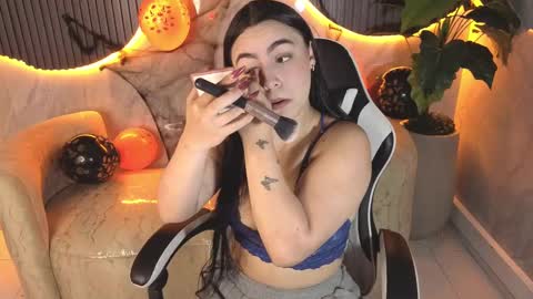 Scarlett online show from October 2025 12:39:01 PM