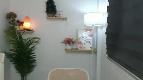    online show from October 2025 04:54:01 AM