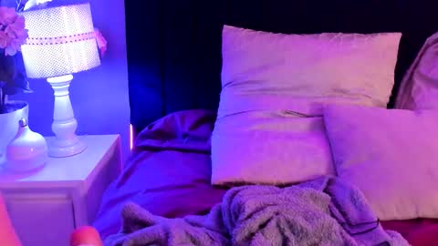 Scarlett online show from March 2026 05:11:01 AM