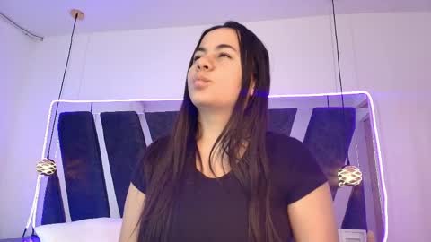  Scarlett  online show from April 2026 02:20:01 PM