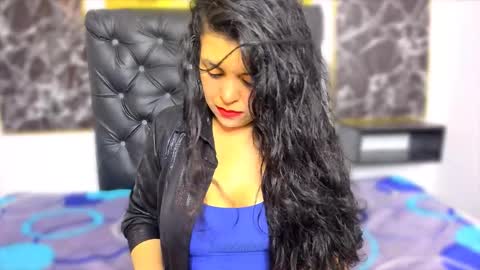 Scarlett online show from October 2025 03:32:01 PM