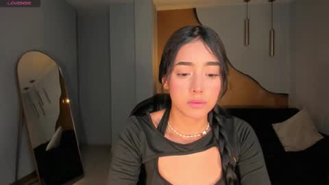 Sacrlett Blaze online show from December 2025 11:05:01 AM