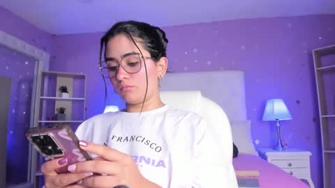 Scarlette  online show from September 2025 03:32:02 AM