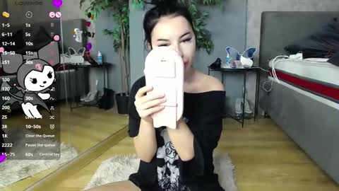 scarlettjakobs online show from October 2025 06:17:01 AM