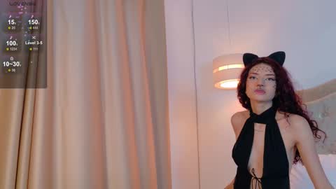 scarlettt_moon online show from October 2025 07:54:02 PM