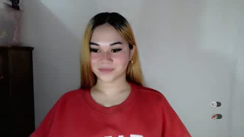 scarletvamp online show from November 2025 02:12:01 AM