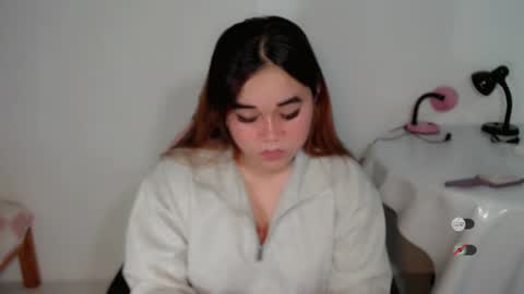 Snapshot of scarletvamp chatting on April 2026 05:03:01 AM scarletvamp online show from April 2026 05:03:01 AM
