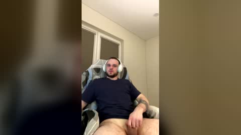 Snapshot of schizos chatting on March 2026 10:03:02 PM Charlie online show from March 2026 10:03:02 PM