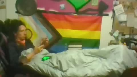 schmidti online show from October 2025 03:47:02 AM