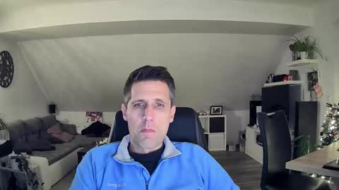 Dildomen online show from December 2025 07:31:01 PM