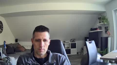 Dildomen online show from April 2026 12:55:02 PM