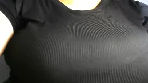 Snapshot of schoco_milf chatting on September 2025 12:18:01 PM mai latina online show from September 2025 12:18:01 PM