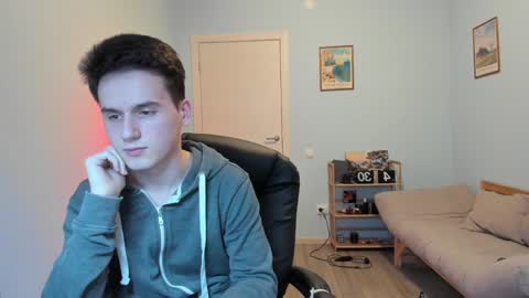 Snapshot of scooby_r chatting on February 2025 03:27:02 PM Thomas brunette and Alex blond online show from February 2025 03:27:02 PM