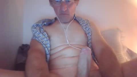 scotchwhieskie online show from October 2025 11:47:02 PM