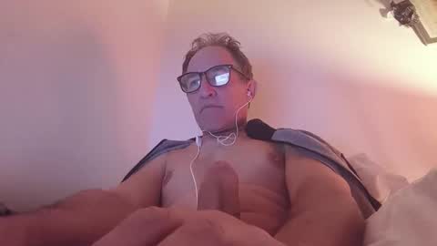 scotchwhieskie online show from April 2026 10:54:02 PM