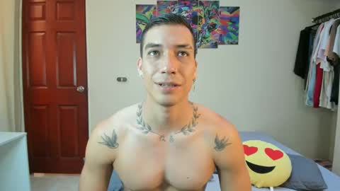 Snapshot of scotrisse chatting on December 2024 08:54:02 PM Daniel martinez - Independent model online show from December 2024 08:54:02 PM