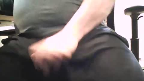 scottie813 online show from December 2024 06:48:01 PM