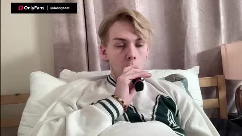 danny online show from October 2025 11:34:02 PM