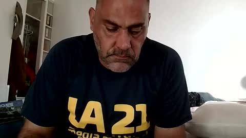 scubi007 online show from October 2025 04:49:02 PM