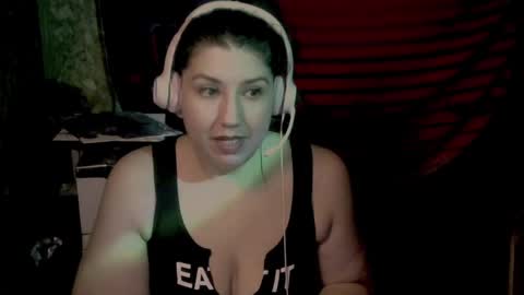 Snapshot of scumbagsmith chatting on December 2024 11:40:01 AM Danni online show from December 2024 11:40:01 AM