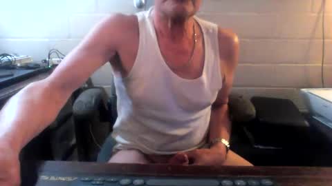 eating pussy  sucking dick online show from March 2026 04:02:01 PM