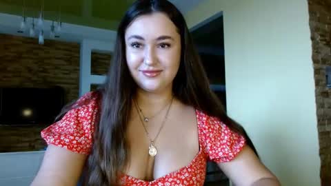 Elizabeth  online show from November 2025 09:30:01 AM