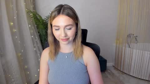 Kate online show from January 2025 04:05:01 PM