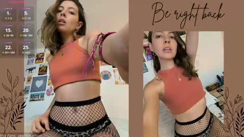 Aria Independent model online show from November 2025 01:27:01 AM