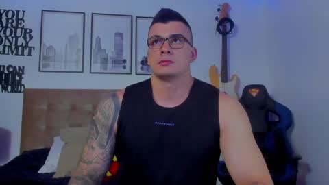 Sean Carrera online show from November 2025 03:17:01 AM