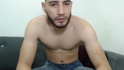 seank_noszka online show from December 2024 10:31:01 PM