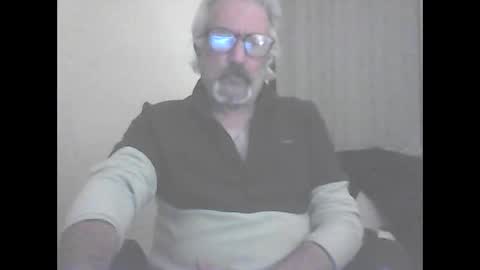 Snapshot of seantheflyer chatting on October 2025 09:57:01 PM seantheflyer online show from October 2025 09:57:01 PM