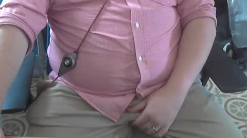 Snapshot of seathrough chatting on October 2025 01:57:02 PM Falco J online show from October 2025 01:57:02 PM