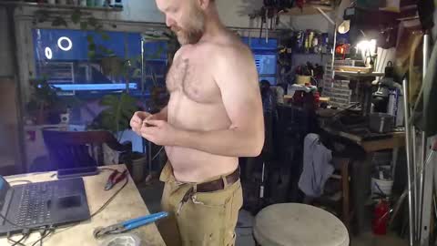 Seattlemanwhore online show from October 2025 02:25:01 PM