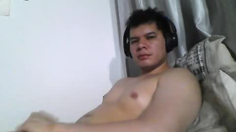 Snapshot of seb5759 chatting on May 2026 04:21:01 AM seb5759 online show from May 2026 04:21:01 AM
