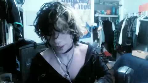 Snapshot of sebas4cruz4 chatting on March 2026 12:47:02 AM Moxie online show from March 2026 12:47:02 AM