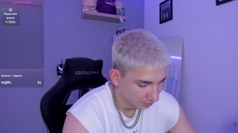 Sebastin online show from February 2025 12:09:01 AM